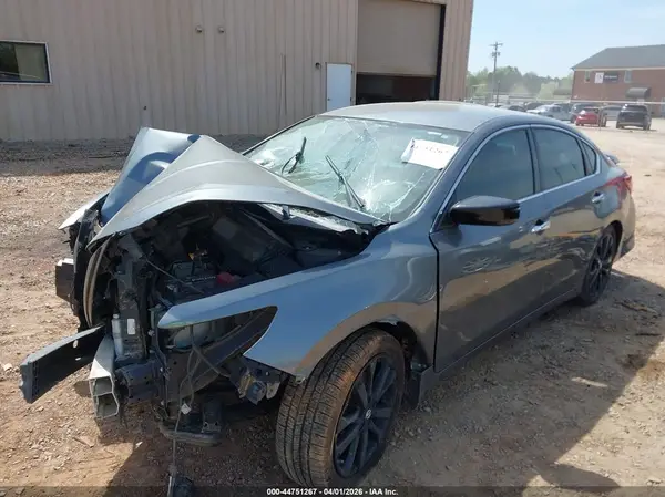 1N4AL3AP2JC274976 2018 NISSAN ALTIMA - Image 2