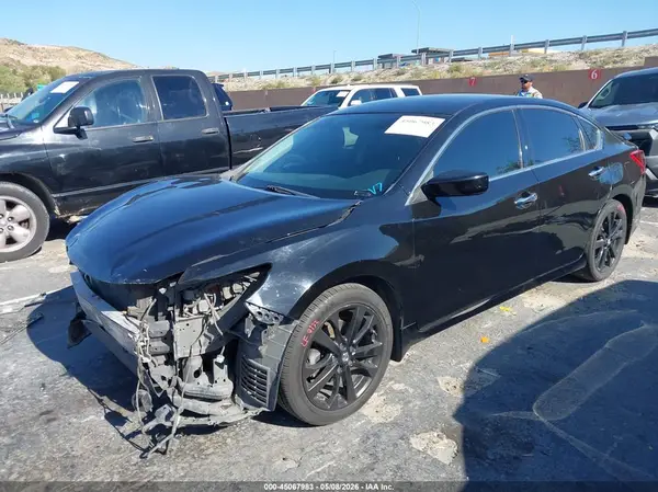 1N4AL3AP2JC276940 2018 NISSAN ALTIMA - Image 2