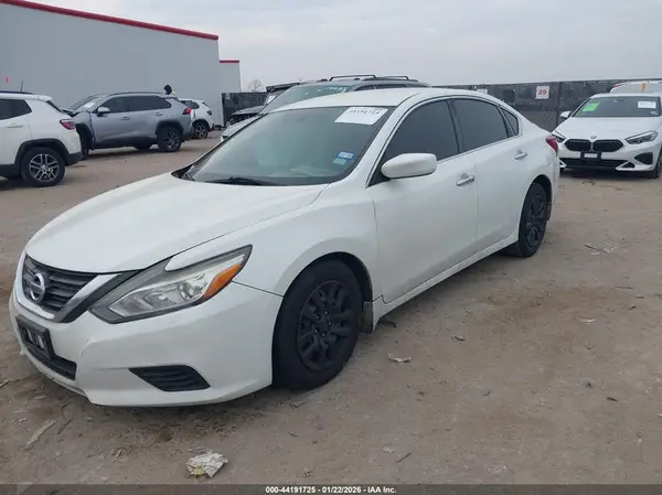 1N4AL3AP2JC278445 2018 NISSAN ALTIMA - Image 2