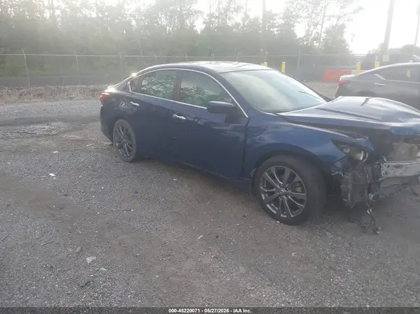 1N4AL3AP2JC279059 2018 NISSAN ALTIMA - Image 1