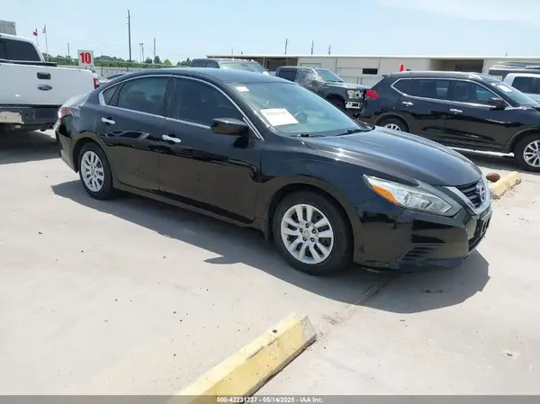 1N4AL3AP2JC280910 2018 NISSAN ALTIMA - Image 1