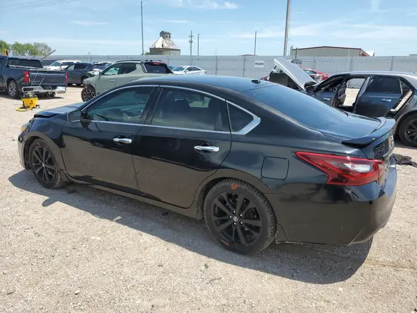 1N4AL3AP2JC286674 2018 NISSAN ALTIMA - Image 2