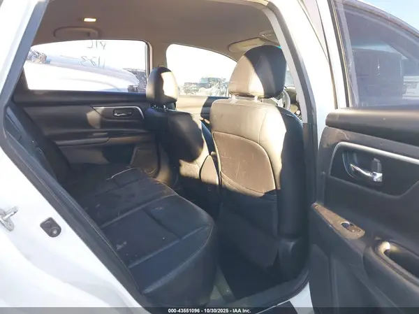 1N4AL3AP2JC286805 2018 NISSAN ALTIMA - Image 8