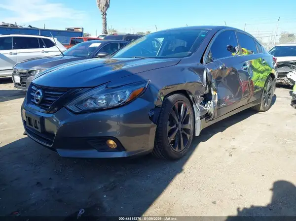 1N4AL3AP2JC287291 2018 NISSAN ALTIMA - Image 2