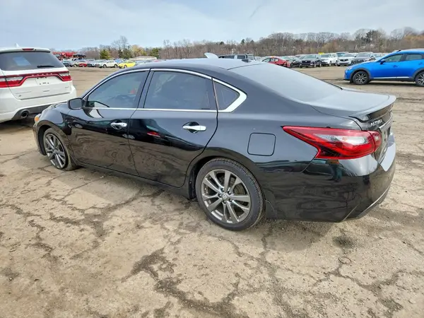 1N4AL3AP2JC288313 2018 NISSAN ALTIMA - Image 2