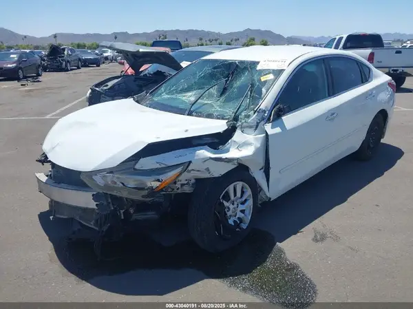 1N4AL3AP2JC288859 2018 NISSAN ALTIMA - Image 2
