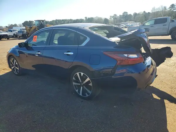1N4AL3AP2JC293527 2018 NISSAN ALTIMA - Image 2