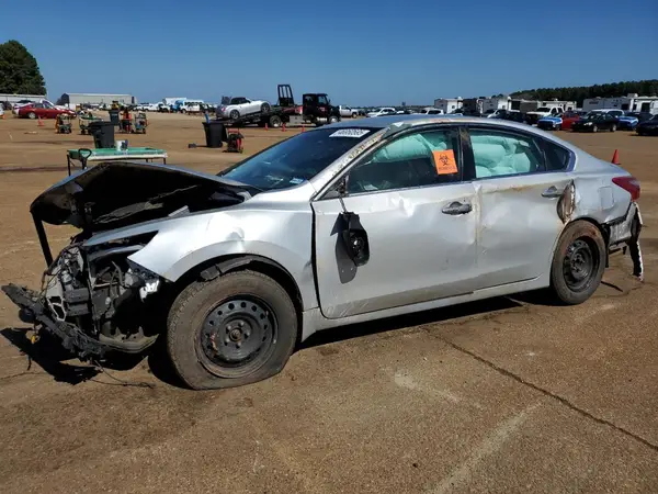 1N4AL3AP2JC293608 2018 NISSAN ALTIMA - Image 1