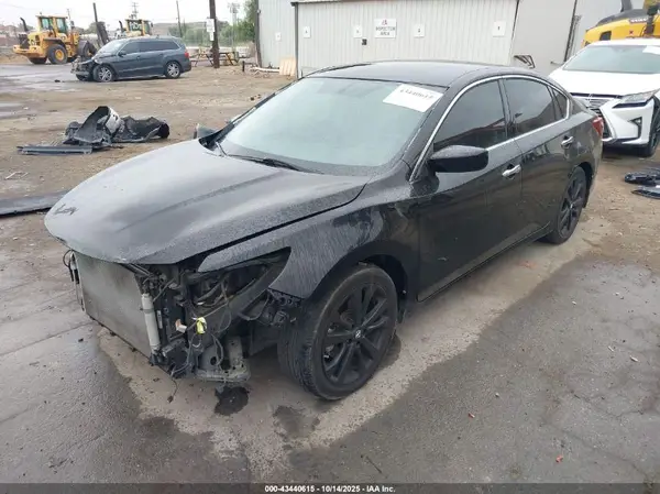 1N4AL3AP2JC295956 2018 NISSAN ALTIMA - Image 2