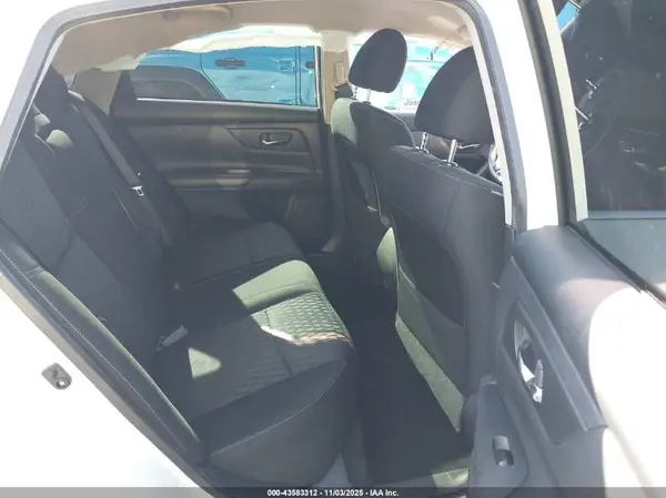1N4AL3AP2JC296329 2018 NISSAN ALTIMA - Image 8