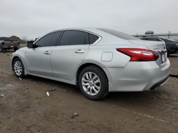 1N4AL3AP2JC298551 2018 NISSAN ALTIMA - Image 2