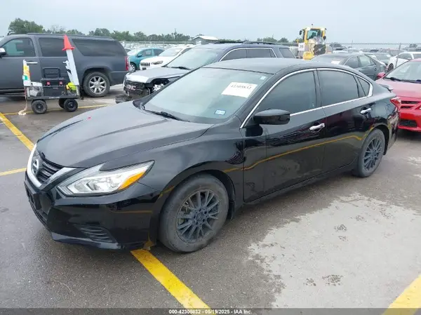 1N4AL3AP2JC299151 2018 NISSAN ALTIMA - Image 2