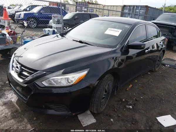 1N4AL3AP2JC471002 2018 NISSAN ALTIMA - Image 2