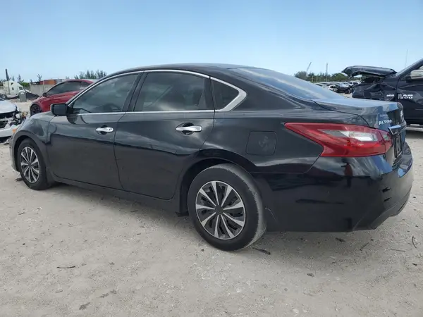 1N4AL3AP2JC472117 2018 NISSAN ALTIMA - Image 2