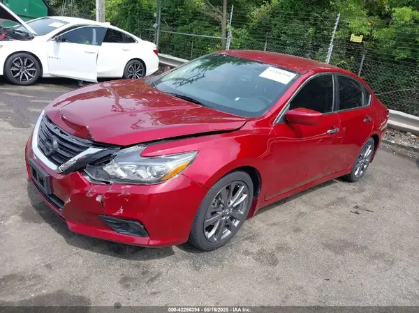 1N4AL3AP2JC473705 2018 NISSAN ALTIMA - Image 2