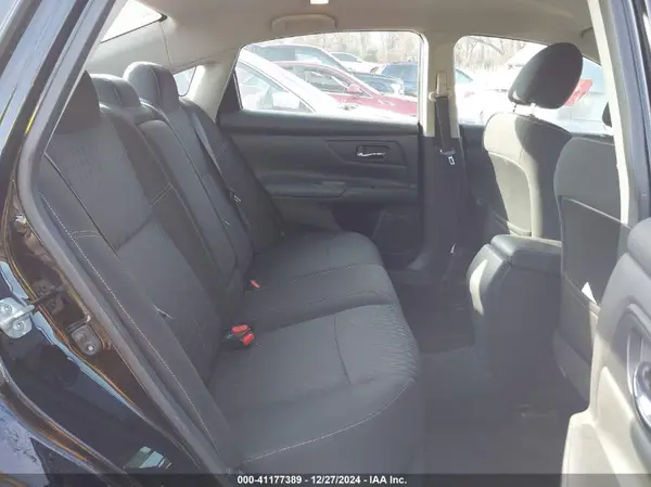 1N4AL3AP2JC475793 2018 NISSAN ALTIMA - Image 8