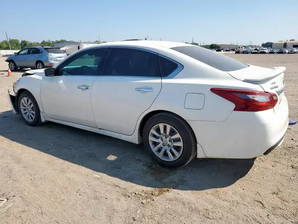 1N4AL3AP2JC477379 2018 NISSAN ALTIMA - Image 2