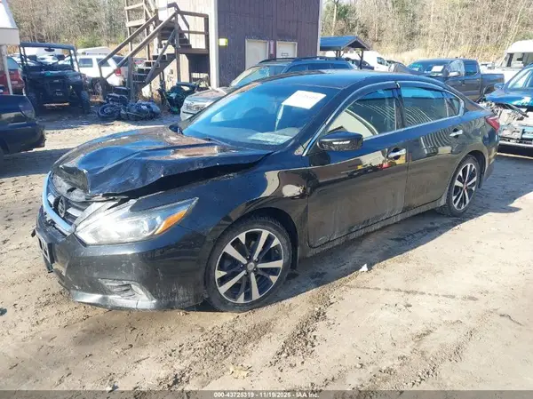 1N4AL3AP2JC479651 2018 NISSAN ALTIMA - Image 2