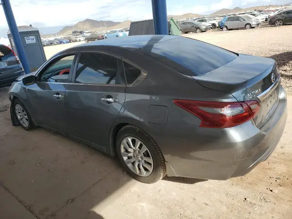 1N4AL3AP2JC479701 2018 NISSAN ALTIMA - Image 2