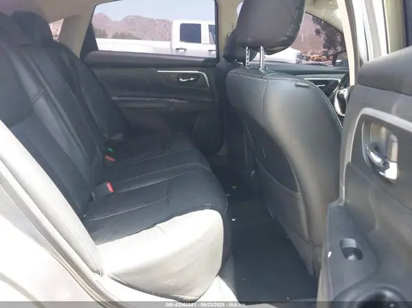1N4AL3AP2JT275707 2018 NISSAN ALTIMA - Image 8