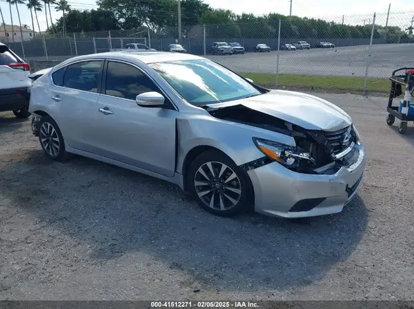 1N4AL3AP3GC109477 2016 NISSAN ALTIMA - Image 1