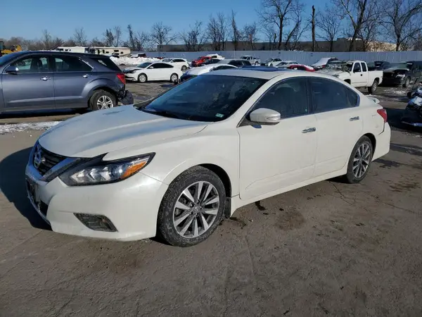 1N4AL3AP3GC119166 2016 NISSAN ALTIMA - Image 1