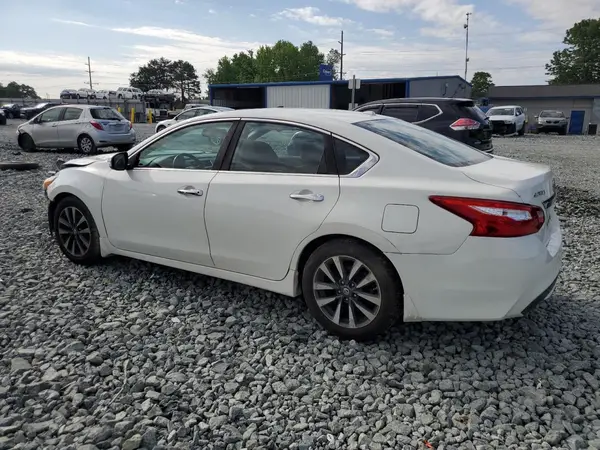 1N4AL3AP3GC131642 2016 NISSAN ALTIMA - Image 2