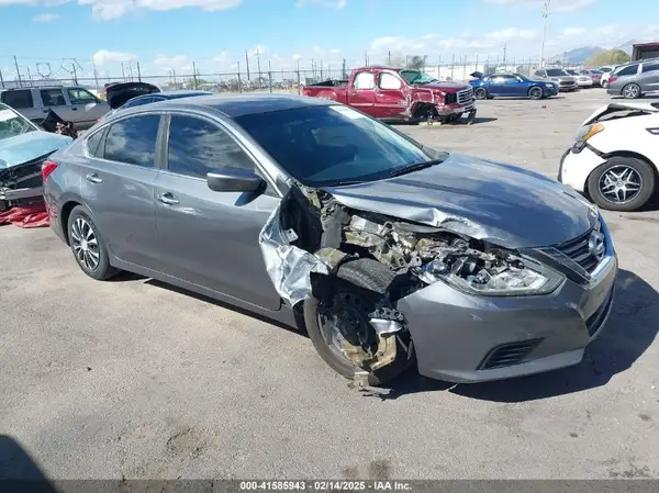 1N4AL3AP3GC137263 2016 NISSAN ALTIMA - Image 1