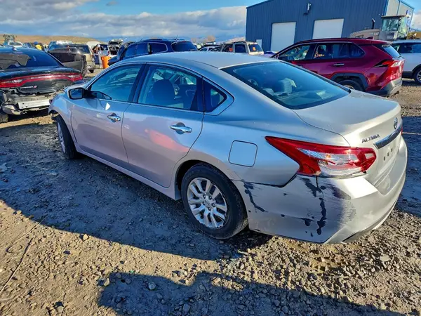1N4AL3AP3GC139112 2016 NISSAN ALTIMA - Image 2