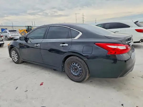 1N4AL3AP3GC141300 2016 NISSAN ALTIMA - Image 2