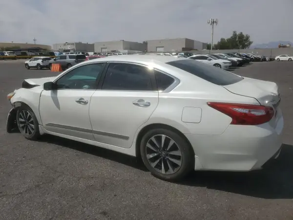 1N4AL3AP3GC142866 2016 NISSAN ALTIMA - Image 2