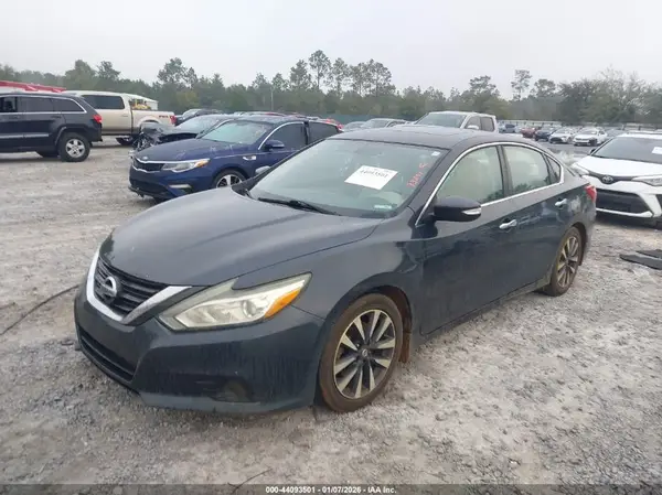 1N4AL3AP3GC143032 2016 NISSAN ALTIMA - Image 2