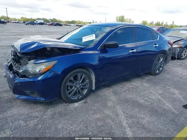 1N4AL3AP3GC146867 2016 NISSAN ALTIMA - Image 2