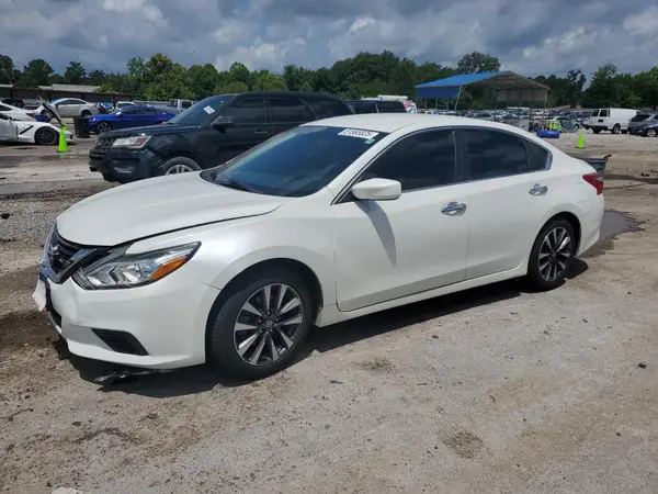 1N4AL3AP3GC147257 2016 NISSAN ALTIMA - Image 1