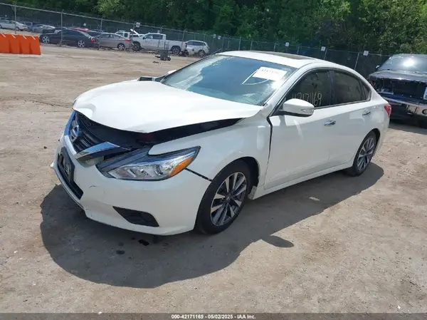 1N4AL3AP3GC150465 2016 NISSAN ALTIMA - Image 2