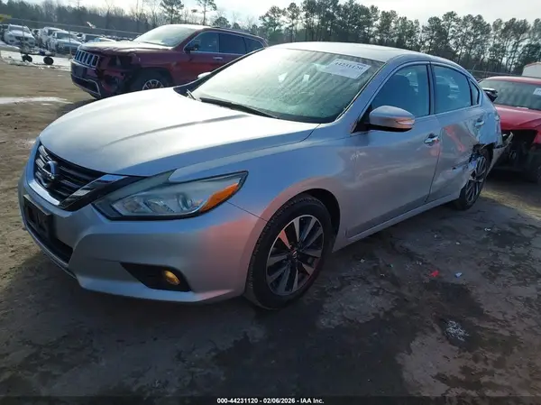 1N4AL3AP3GC157805 2016 NISSAN ALTIMA - Image 2