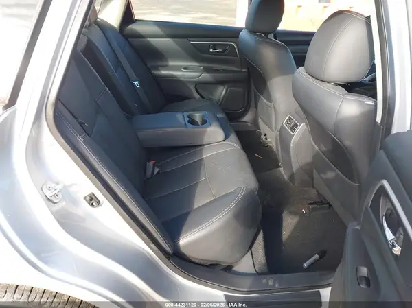 1N4AL3AP3GC157805 2016 NISSAN ALTIMA - Image 8