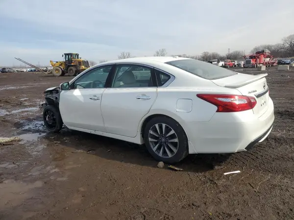 1N4AL3AP3GC165404 2016 NISSAN ALTIMA - Image 2
