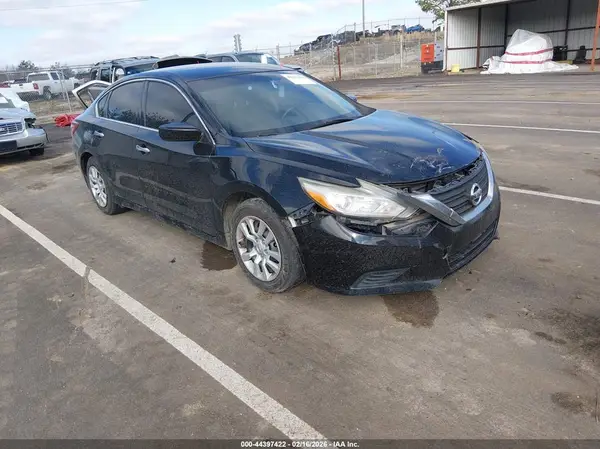 1N4AL3AP3GC171591 2016 NISSAN ALTIMA - Image 1