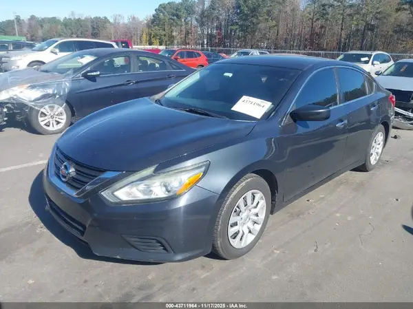 1N4AL3AP3GC173583 2016 NISSAN ALTIMA - Image 2