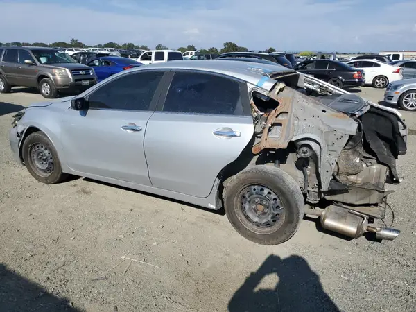 1N4AL3AP3GC173969 2016 NISSAN ALTIMA - Image 2