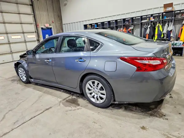 1N4AL3AP3GC175642 2016 NISSAN ALTIMA - Image 2