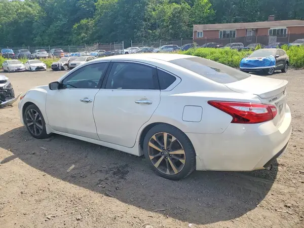 1N4AL3AP3GC176600 2016 NISSAN ALTIMA - Image 2