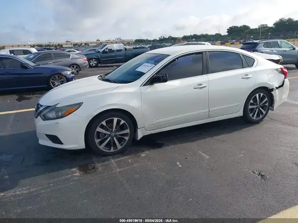 1N4AL3AP3GC177455 2016 NISSAN ALTIMA - Image 2