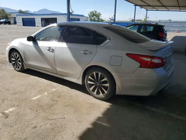 1N4AL3AP3GC184132 2016 NISSAN ALTIMA - Image 2