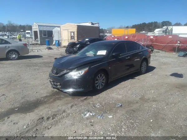 1N4AL3AP3GC184535 2016 NISSAN ALTIMA - Image 2