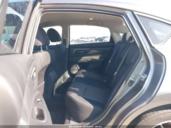 1N4AL3AP3GC185006 2016 NISSAN ALTIMA - Image 8