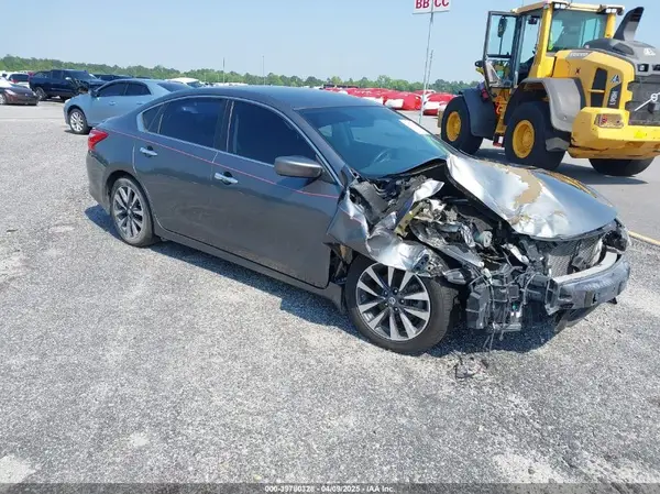 1N4AL3AP3GC186902 2016 NISSAN ALTIMA - Image 1