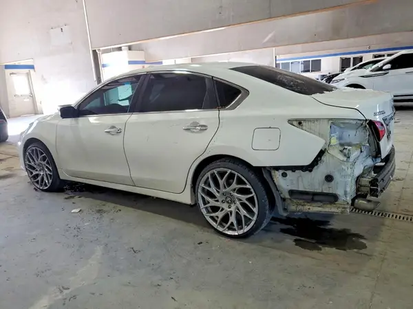 1N4AL3AP3GC189217 2016 NISSAN ALTIMA - Image 2