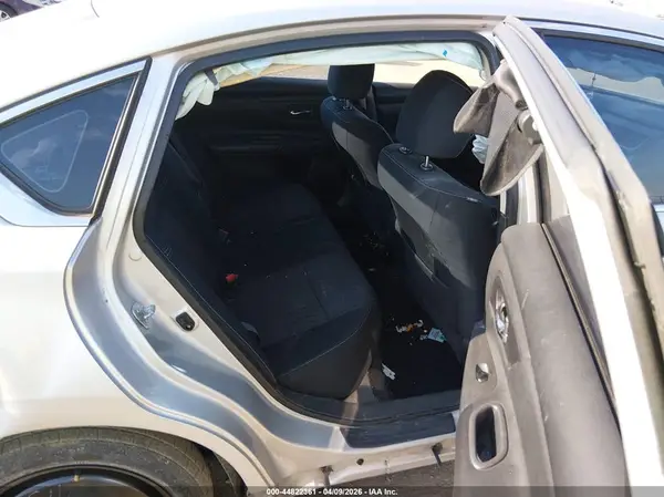 1N4AL3AP3GC196166 2016 NISSAN ALTIMA - Image 8